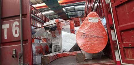 强福生产1.5-2.5吨/时饲料机械成套设备发往贵州