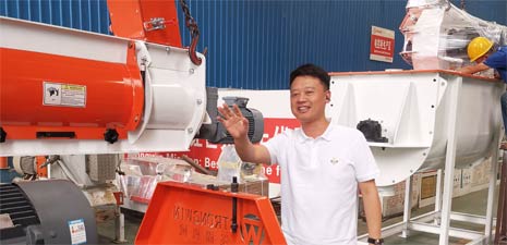 南美客户购买饲料250线来厂试机提货