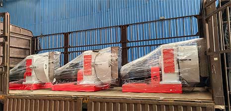 强福机械3台35环模颗粒机机头发往大连